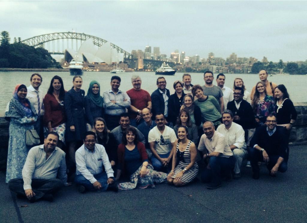 leanna253's tweet photo. Picnic with #WPCpanda family visiting for the #WorldParksCongress in #sydney @WPCSocial .@WWF_Australia .@wwf http://t.co/03lCiHmOzz