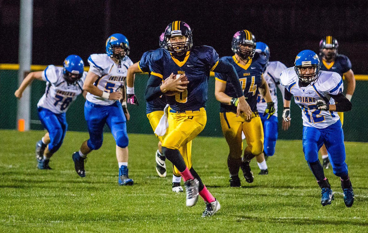 iowapreps's tweet photo. Predict the 1A champion: West Lyon vs. Regina

Retweet for West Lyon
Favorite for Regina

http://t.co/e7qiQiuIui http://t.co/lSbkysO5JJ