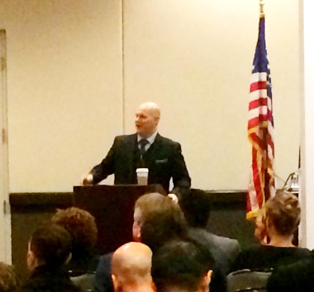 CDPVeterans's tweet photo. -@CA_Dem @CDPVeterans Chair @LawsonCStuart calls the joint #Veterans/#LGBT mtg to order! #CDPVets #Democrats #CADEM http://t.co/KNRadZOw9D