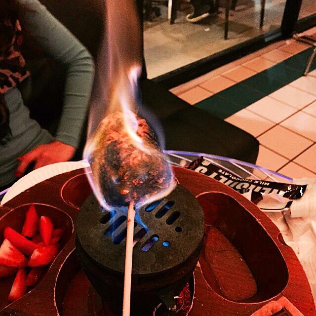 Snowopolis's tweet image. How do u like ur mallow roasted... Rare, medium, or well done? Head on in &amp;amp; roast away till 11pm #smores #snowopolis