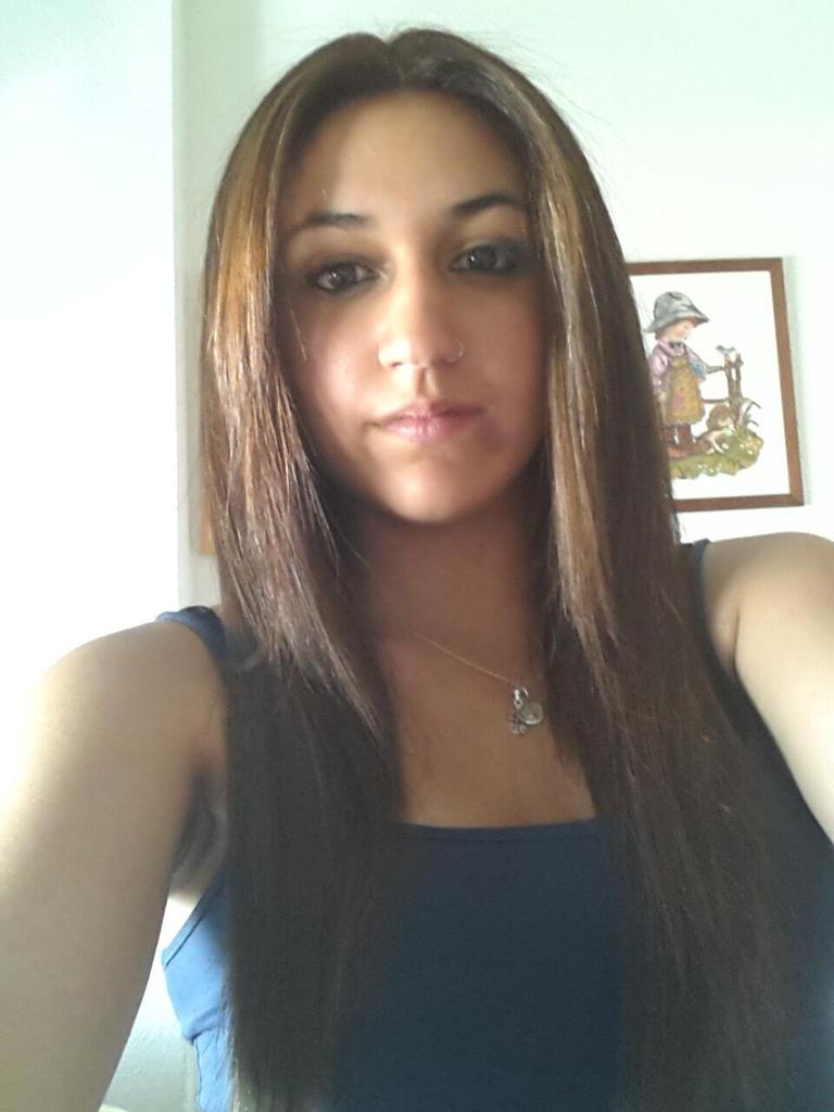ertitovilla's tweet photo. Simplemente perfecta para mis ojos 😍😍 @GloriaCazorla1 http://t.co/IXHkILIQk5