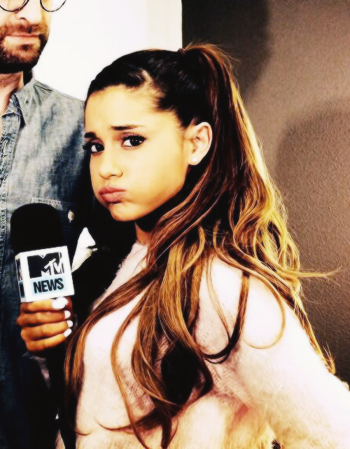 On Twitter Mtvstars Ariana Grande Nyehqzv4u7