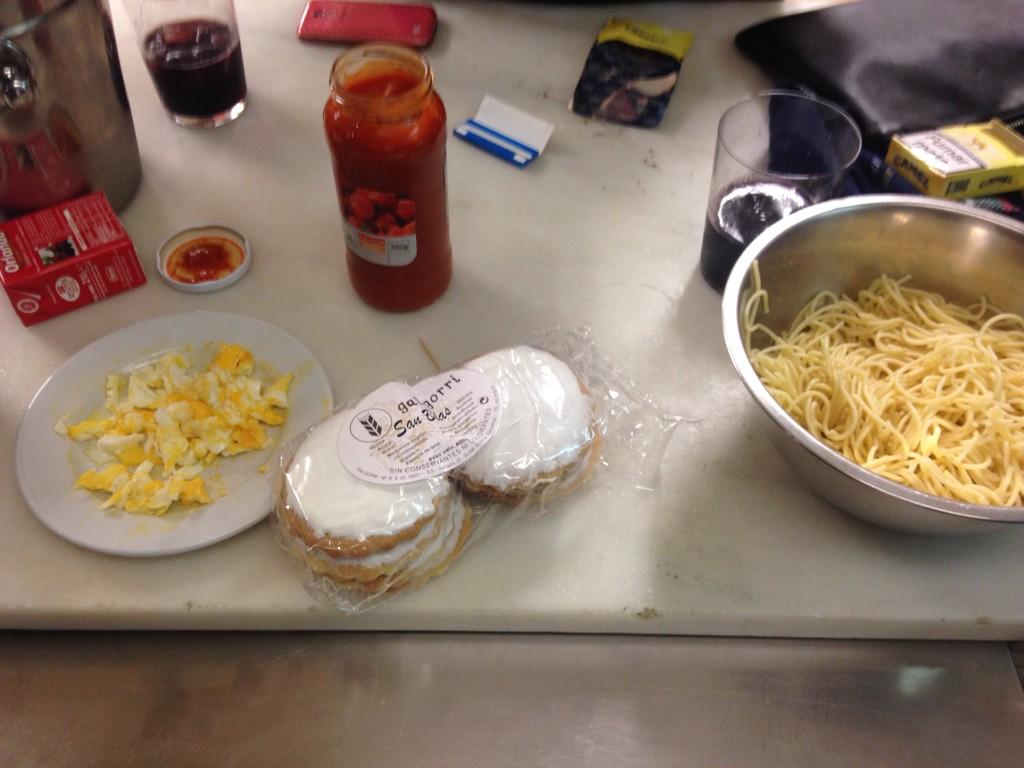 kiwi_two's tweet photo. De cocinitas en la socciiiiiii http://t.co/QLJ4pxsKdj