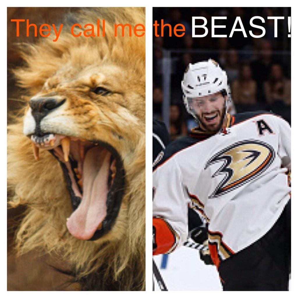 DucksNPucks's tweet photo. @Ryan_Kesler #BEASTMODE http://t.co/DjMgVo5cG1