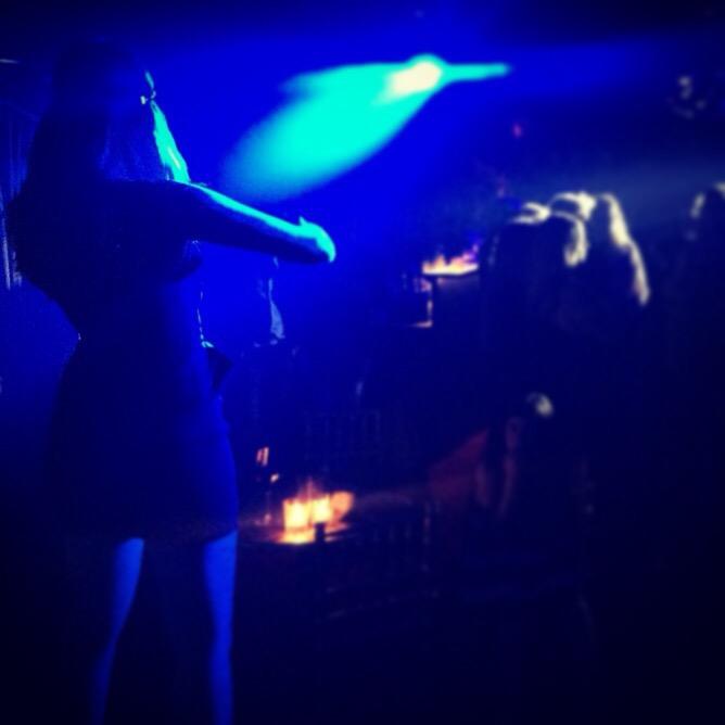 ZenskiV's tweet photo. Un poco de La fiesta en Faena @SarapuraDJS @RodYanez @DieMendonca un éxito! Gracias http://t.co/H8qUtIqNbz