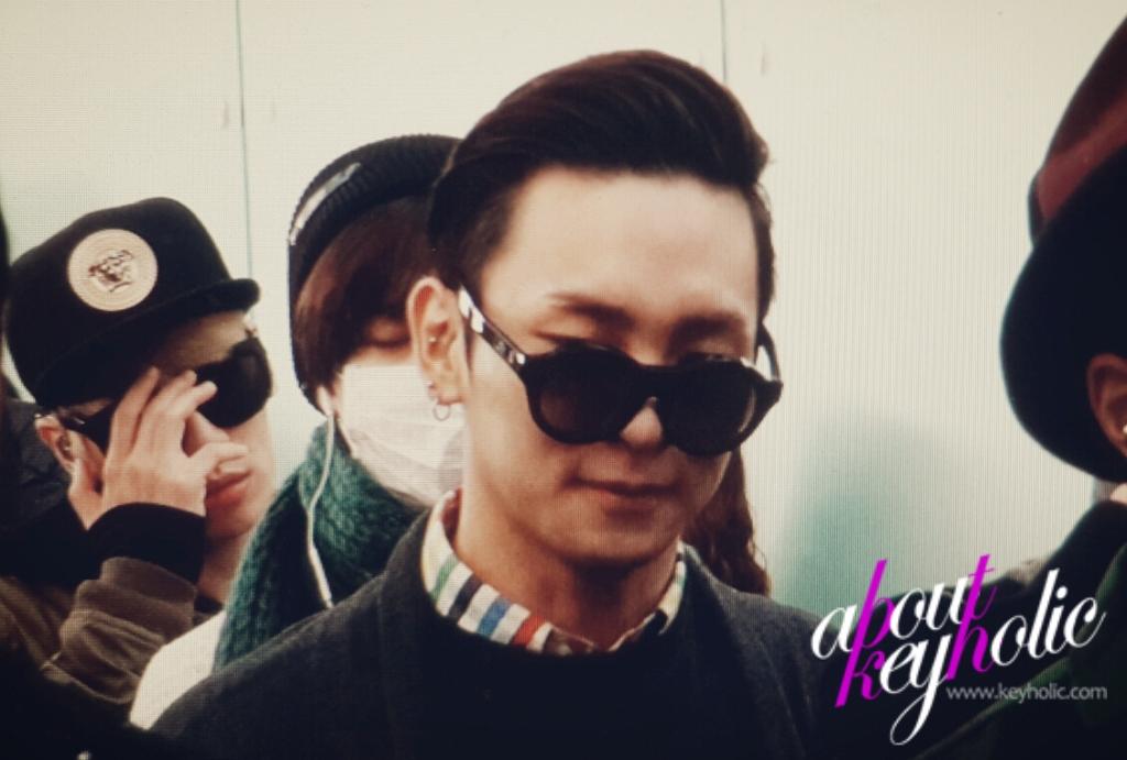 141116 Key @ Rumbo a Shanghái {Incheon - Pudong } B2hWSziCYAAB23f