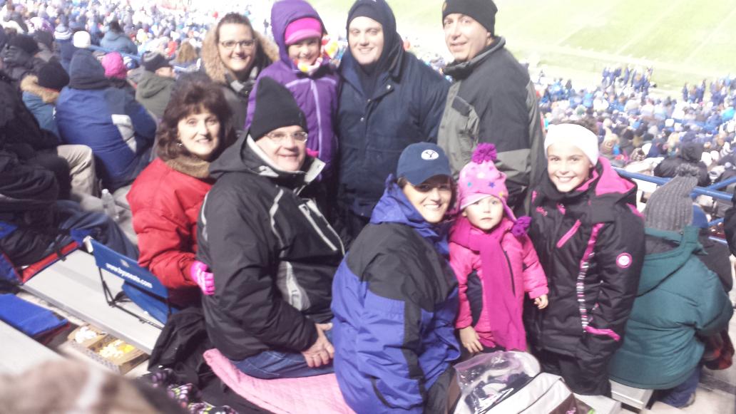 ClarkGardner57's tweet photo. Here braving the cold, standing with Stew! We wanna be on the big screen! #byufootball #standwithstew http://t.co/aTiqUrtLus