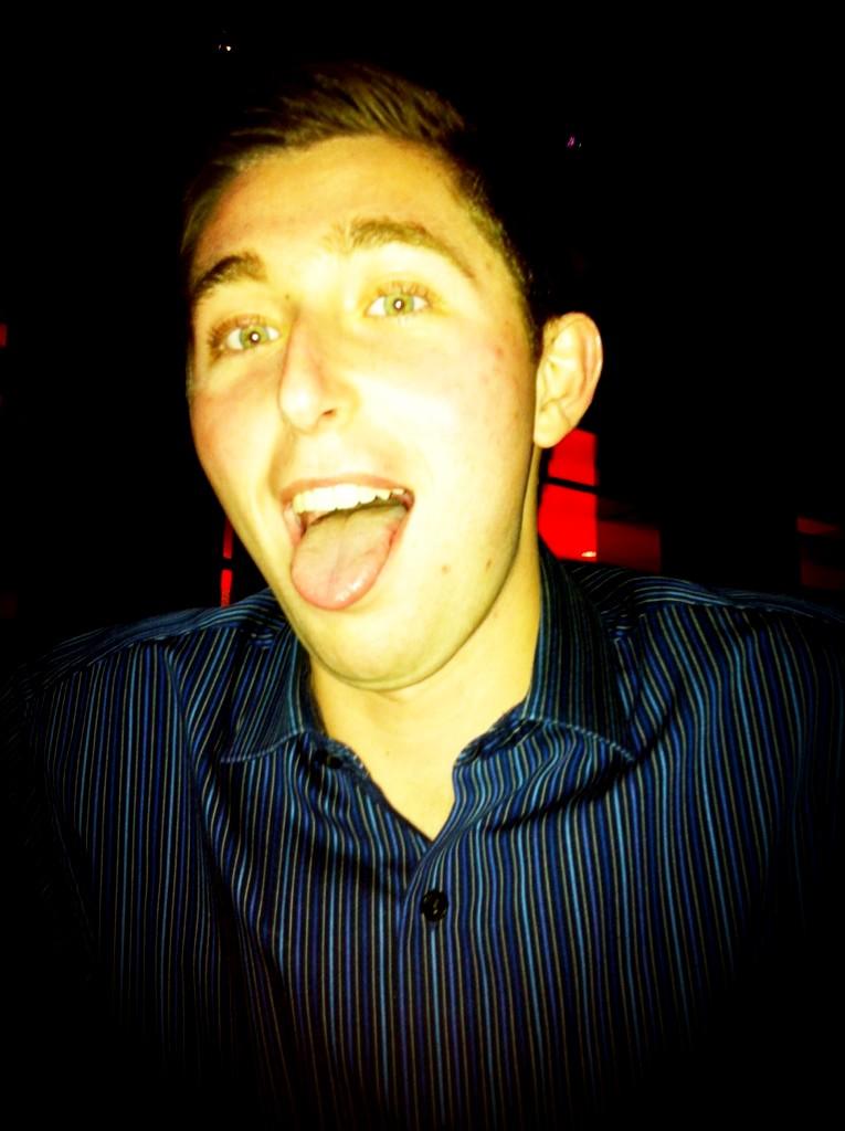 gotta29's tweet photo. Happy birthday to the best president ever @kampfz  #tongue #legal #18 http://t.co/56tv2OeOKt