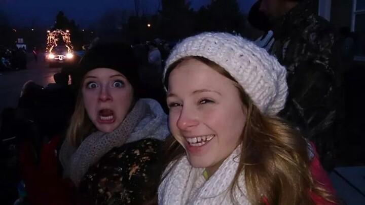 c_rowan's tweet photo. Santa Claus parade http://t.co/X104BrMtVU