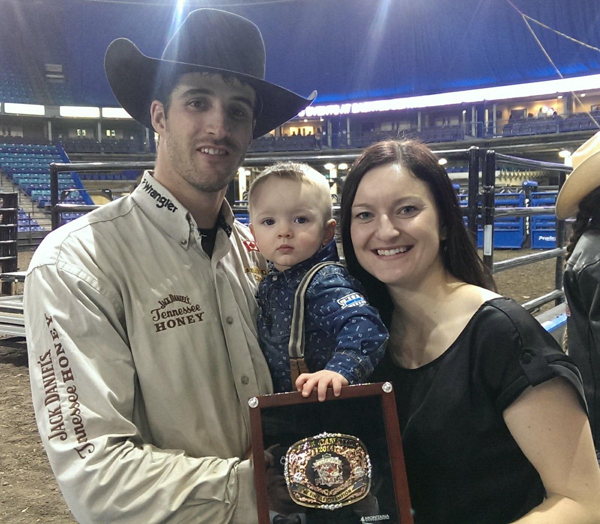 Still the Champ: Aaron Roy earns victory in return to <a href="/PBR/">PBR</a>. 

Recap: goo.gl/lRbnL6 #PBRCF