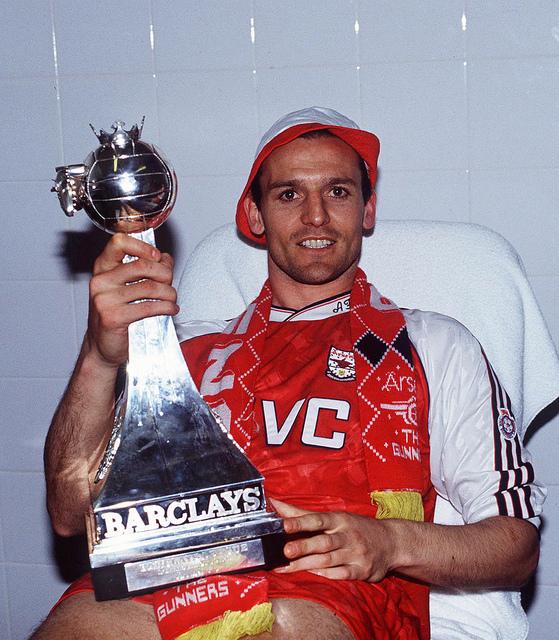 Happy 52nd Birthday to Arsenals Steve Bould. Hes got no hair, but we dont care. Stevie, Stevie Bould! 