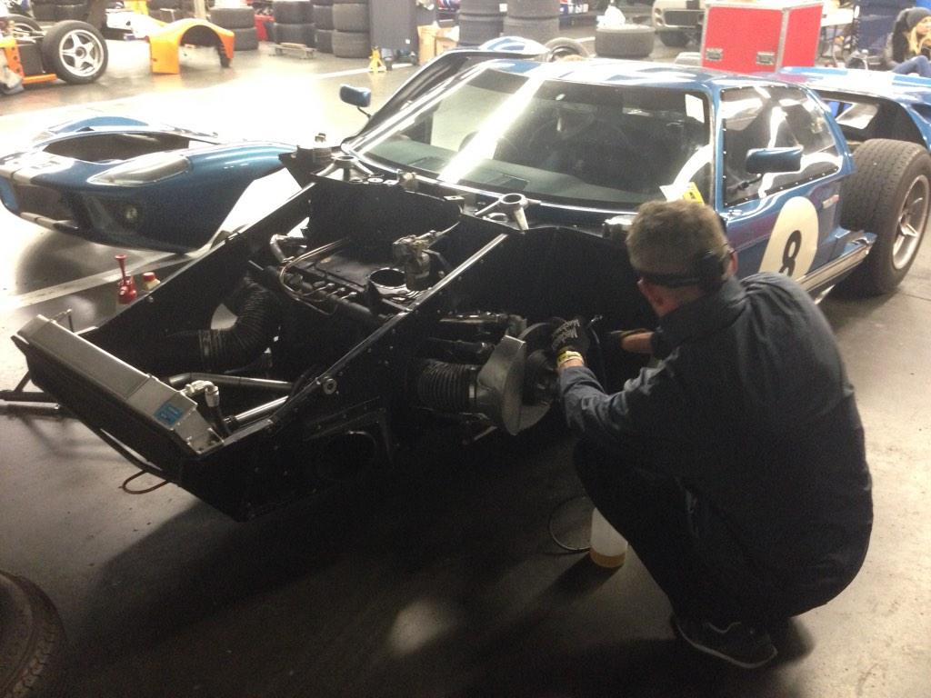 TimPendergast's tweet photo. Bleeding the brakes on a GT40 at 2:20 AM @HSRClassic24 http://t.co/Qrug6joIxD