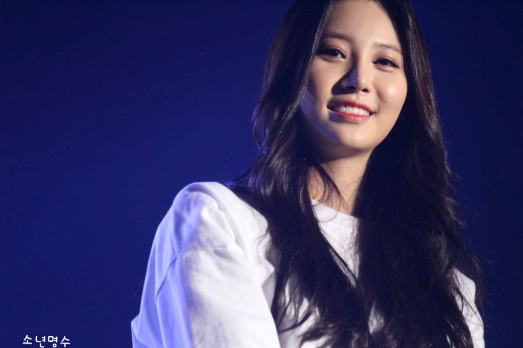 FORERPE's tweet image. “boymyungsoo: 141115 펩시콘서트 #걸스데이
이쁘게 찍혔는데... 메모리에만 있는게 아까워성ㅎㅎㅎㅎㅎ
#소진 #민아 #유라 #혜리 http://t.co/WKH1Afx4KK”"