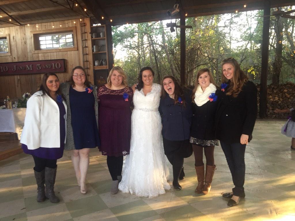 ADXAlumPSI's tweet photo. Congratulations to our sister Doubleshot! She is one lovely bride!!  #ADChiHey #psichapter http://t.co/6lKoIN81x0