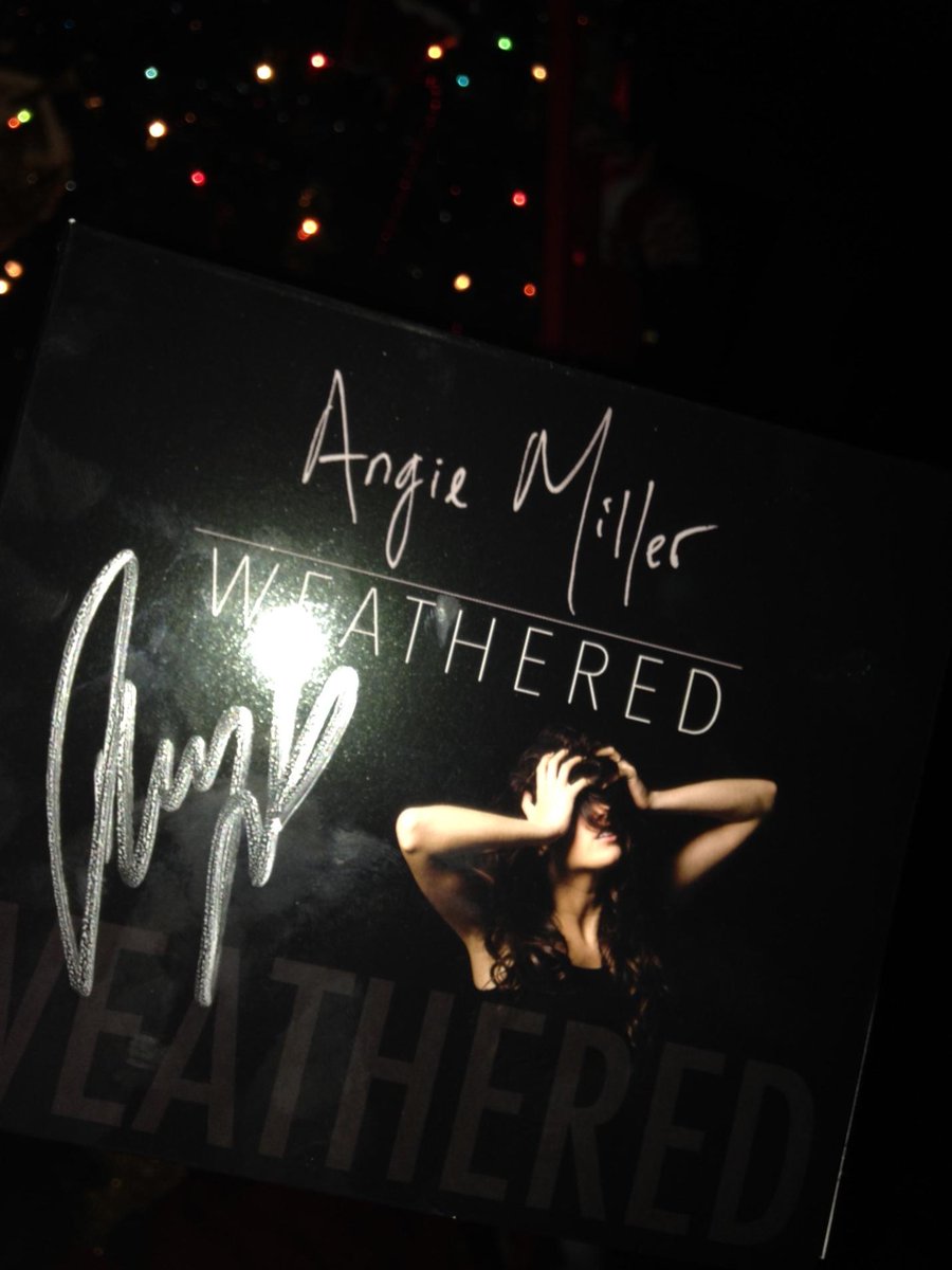 KristenSmth's tweet photo. @angiemiller got it today! Well worth the wait, "simple" "lost in sound" and "weathered" are my favorite. Thank you! http://t.co/98kOiNNiMR