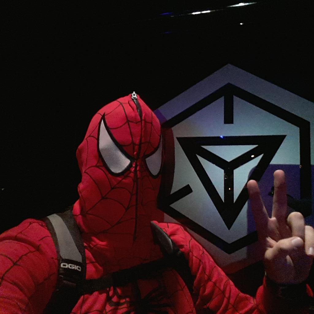 BCMJumbotron's tweet photo. #IngressYearTwo had a swinging time! http://t.co/JRInXxmKXJ