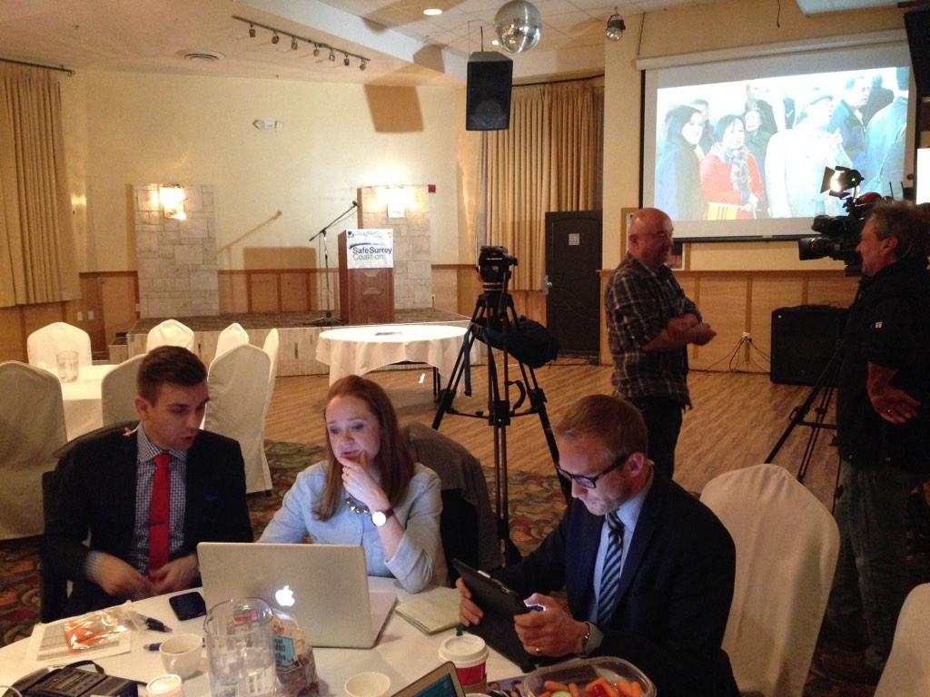 jpayne666's tweet photo. #mccallum#civicelxn journalists wait for the polls to close in Surrey, BC http://t.co/7CsdXB8gZx