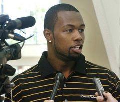 IamAntP's tweet photo. #lifetimebelike Get Rich or Die Tryin' the 50 cent story http://t.co/0A9HAP9KQt