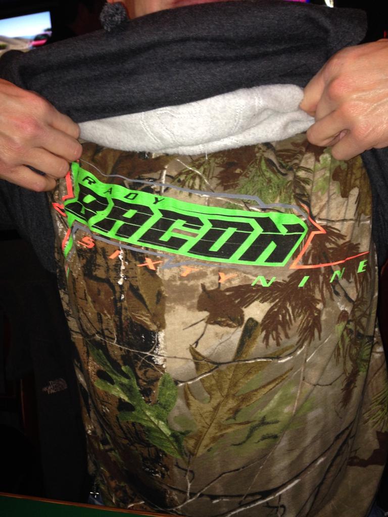toddc28's tweet photo. @XiaXianna @BradyBacon @hoffmanracing @USAClive Maybe i brought somebody good luck today http://t.co/pqqgSqNWbL