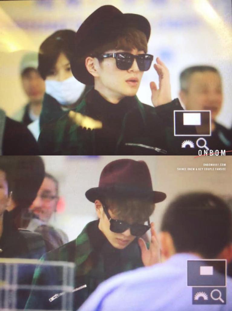 141116 Onew @ Rumbo a Shanghái {Incheon - Pudong} B2iI90jCMAA-VVu