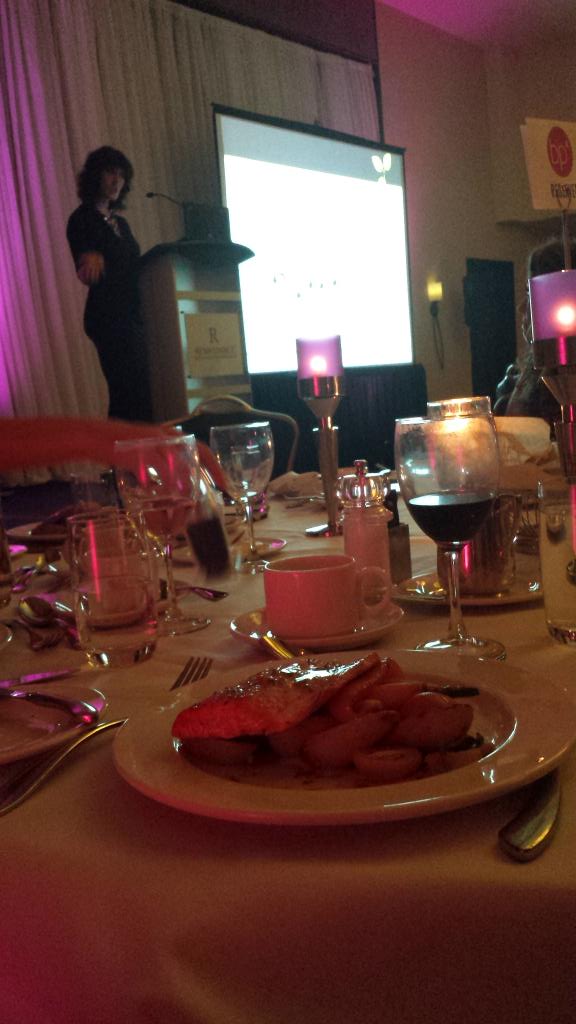 niccatdaniels's tweet photo. Tonight's keynote Corrine of @GreenscapeVan reminds me of dinner theatre! Very entertaining, great speaker! #bpvan http://t.co/VyqIjZnU7j