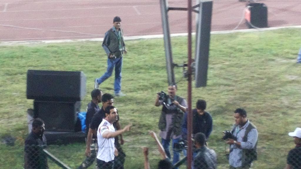 006be565eb4d4de's tweet photo. @TheJohnAbraham love u sir nd thnx a lot to bring a such a wonderful game in assam http://t.co/pCZg9Trw8d
