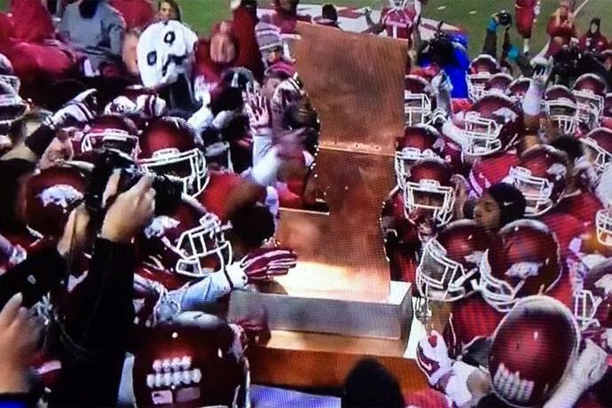 lizhoney2u's tweet photo. We got the boot back!! #Razorbacklove http://t.co/NGObfzD3ku