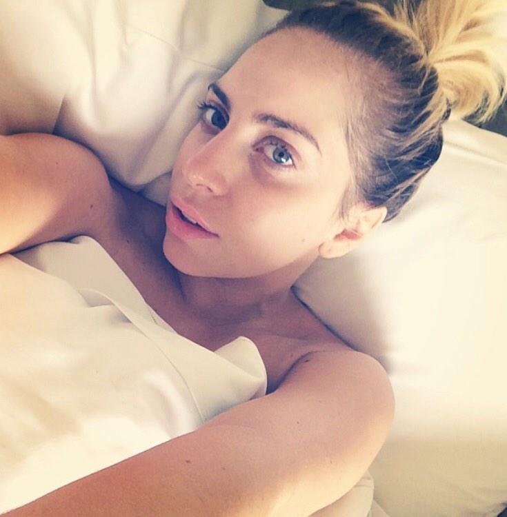 stevenartpop's tweet image. Monsters! Vote 4 Gaga as MTV's HOTTEST STAR of '14 by retweeting this! 1 RT = 1 Vote! LET'S GO!
#MTVStars Lady Gaga