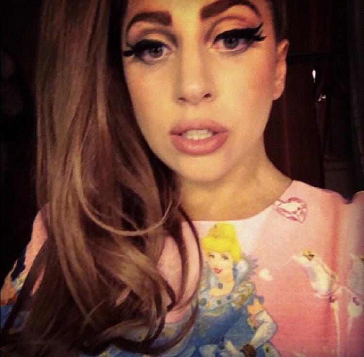 stevenartpop's tweet image. Monsters! Vote 4 Gaga as MTV's HOTTEST STAR of '14 by retweeting this! 1 RT = 1 Vote! LET'S GO!
#MTVStars Lady Gaga