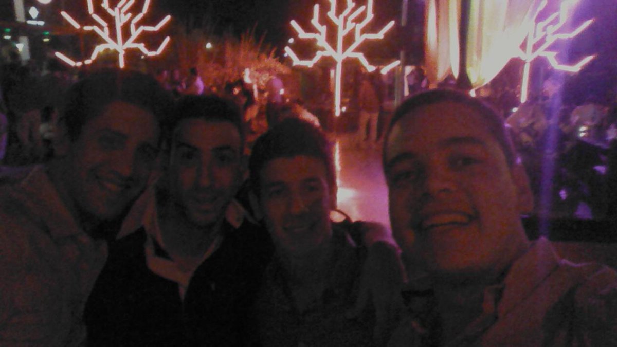 kligerlio's tweet photo. Los pibes ! Festejando el triunfo contra MJ... #cruz VamoJesu ! http://t.co/RAIhTWEK89