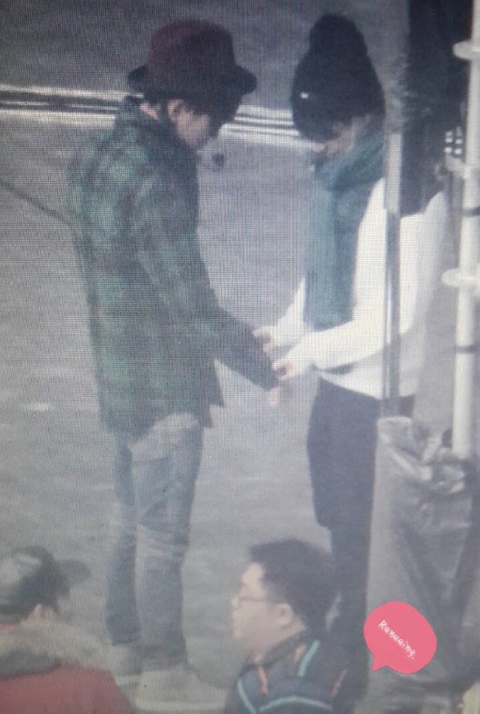 B2idz6ZCMAEWmHQ.jpg:large