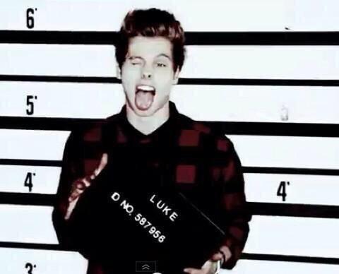 Hi I'm new so could you rt I'm not new to Rp ☺️