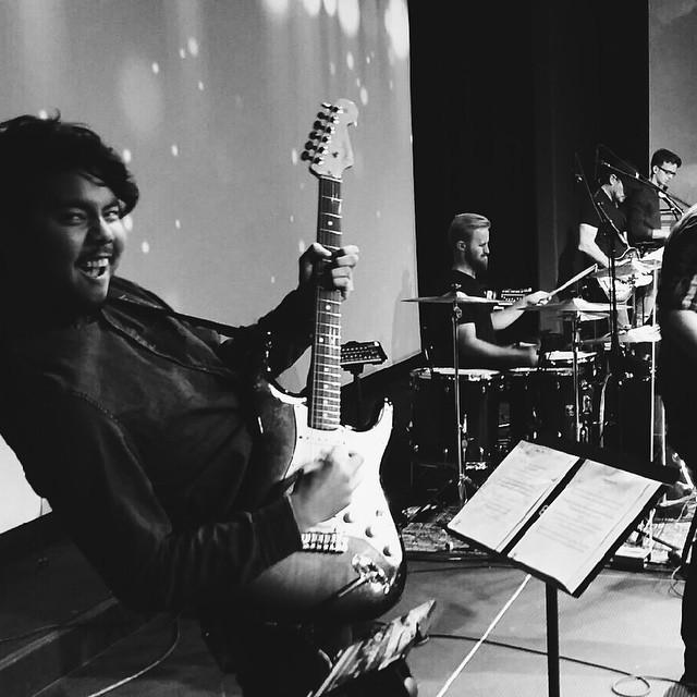 tylernagayama's tweet photo. #shredface #foothillchurch 📷: @stephen_copp http://t.co/8Zy5qC8pzV http://t.co/YReSHQz4JY
