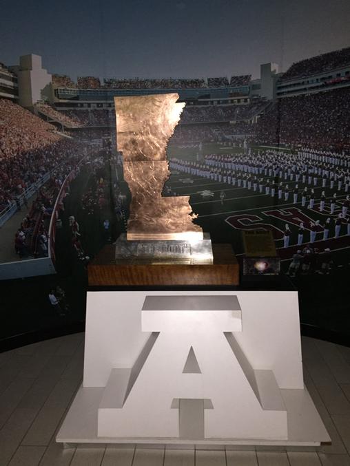 MarkTaurisani's tweet photo. Welcome Home! #GotTheBoot http://t.co/wbFm1s9lLz