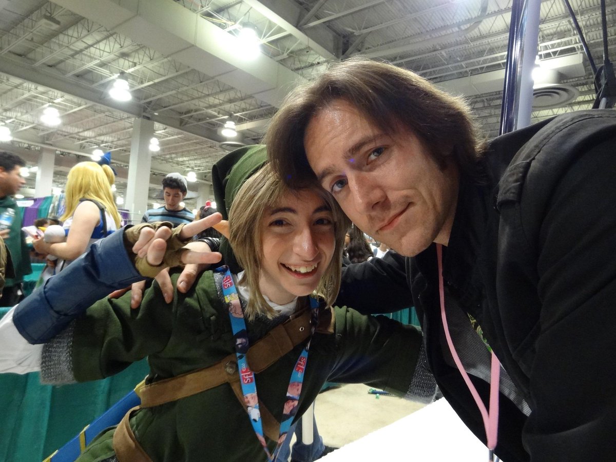 Sayaloura's tweet photo. @matthewmercer You totally made my day and convention experience all the brighter! THANK YOU ^_^ http://t.co/cafksXXORU