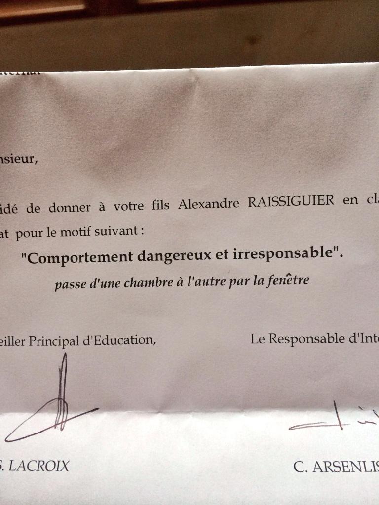AlexRaissig's tweet photo. On me surnomme l'homme araignée de l'internat St-Joseph La Malassise http://t.co/CmKnMShS96