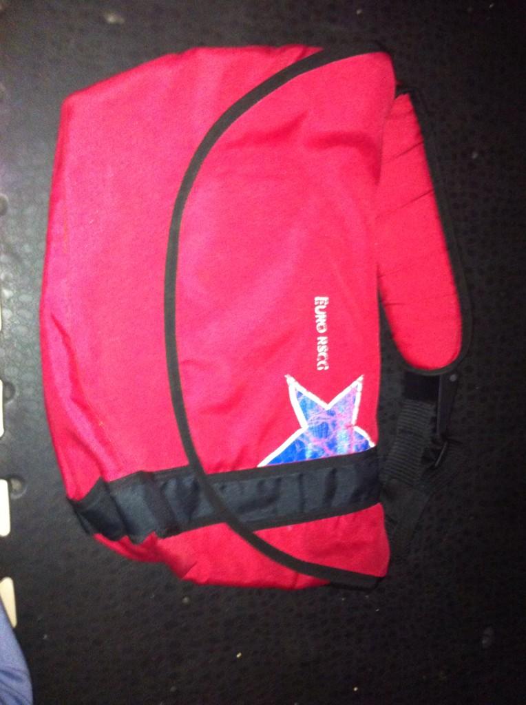 Wts messenger bag zinc,size M,minat cp di bio,#fnfjb <a href="/BKS_courier/">Bekasi Courier corp.</a> #rbjb #fpjb