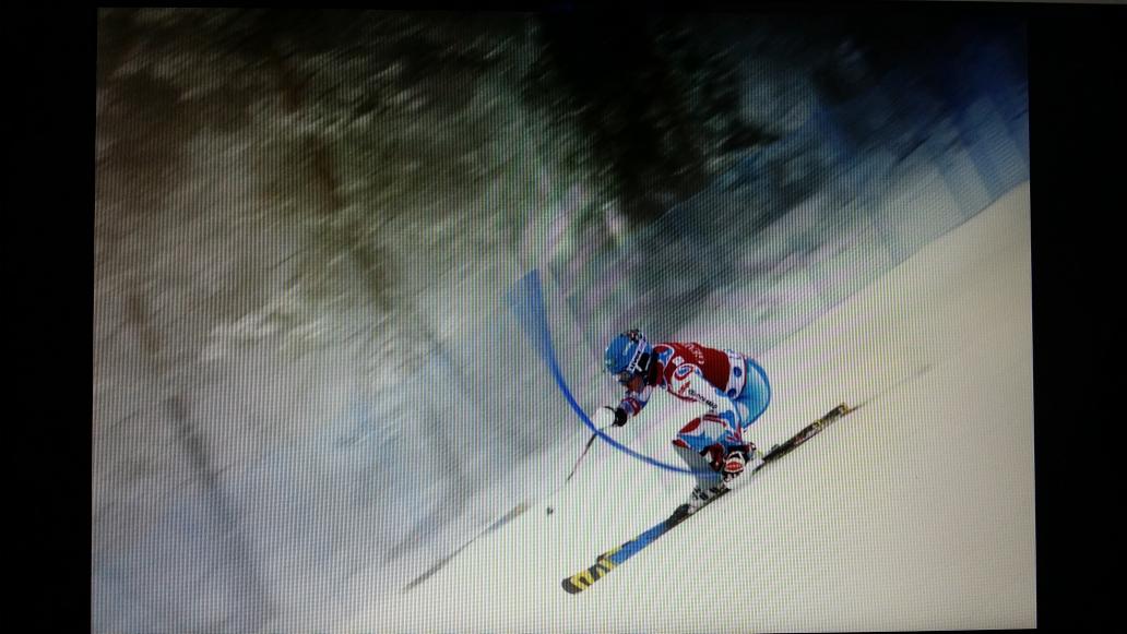 MissSThomas's tweet photo. Go go go !! Allez Victor, allez Ju ! #levi 2eme manche @EurosportFrance @EurosportCom_FR http://t.co/GcIy0YNgRZ