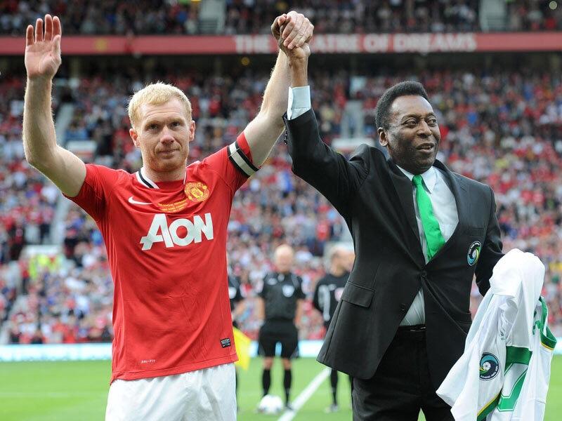 Happy 40th Birthday to one of the greatest midfielders, Paul Scholes! 
