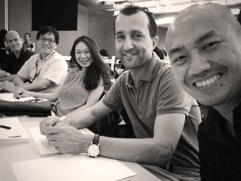 alansoon's tweet photo. With the esteemed panel of judges at #dmahack @WANIFRA_Asia @NewsplexAsia http://t.co/KmRjGf3OgJ