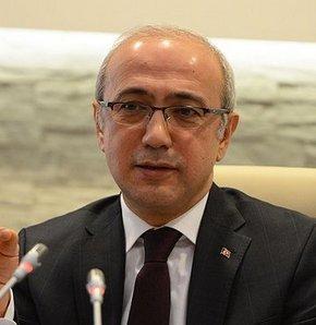 En sevdiğim Bakan Lütfi Elvan Habertürk'te. Saat 12.15'te, izleyin arkadaşlar...