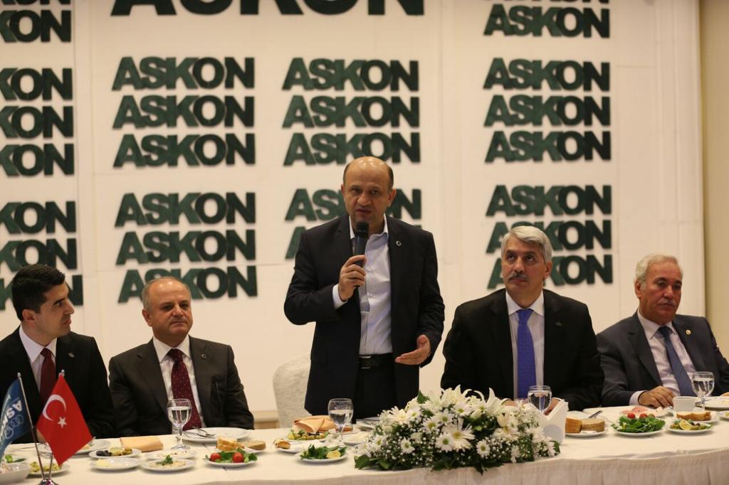 ASKON Mersin şube açılışını yaptık.

ASKON ve ASKON gibi yapılar ahilik geleneğinin günümüzdeki uygulayıcılarıdır.