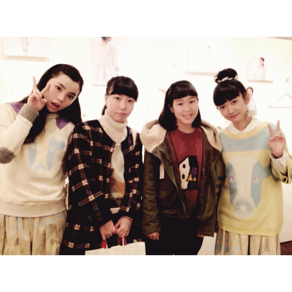 kanasputnik's tweet photo. 牛乳こぼし部行ってきました。
まいちゃんもるうこちゃんもすごくかわいくて驚きました。
今日買ったワンピースと付け襟着るのが楽しみ。 http://t.co/LwIlVfaNYM
