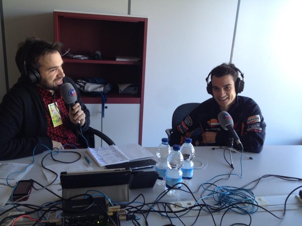Pablo_Pernia's tweet photo. Hoy nos acompaña @26_DaniPedrosa ahora mismo en directo con @ElSpeaker en Radio Marca #fimcevrepsolval http://t.co/kw7GKaYo4U