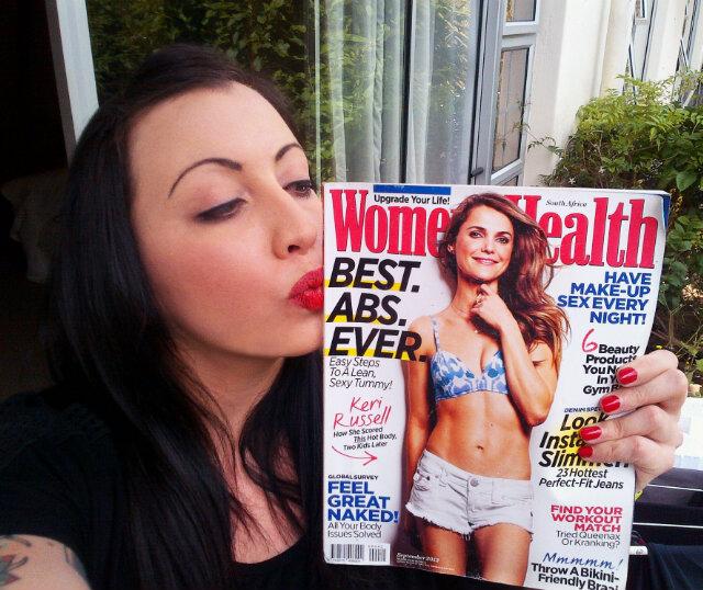 Miss_Jaime_M's tweet photo. @WomensHealthSA I would take to many more photos with a new galaxy S5! #HappyBirthdayWH #WHCUPCAKECHALLENGE http://t.co/ZRUnyM9UJ4