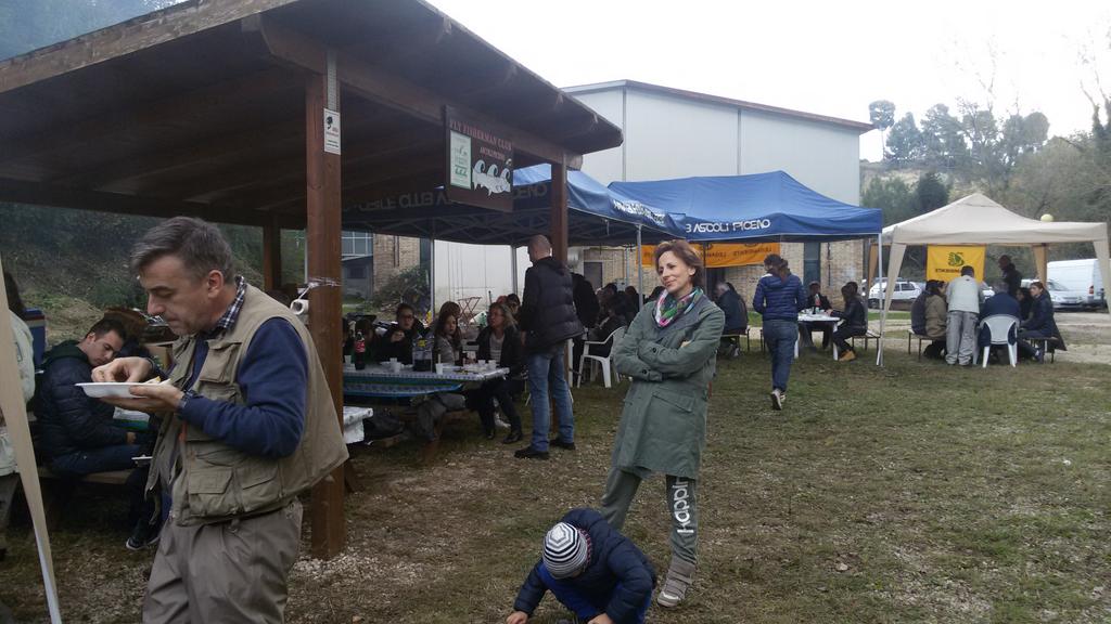FlyFishermanC's tweet photo. Winter cast http://t.co/Wx8RzXJ7Pq