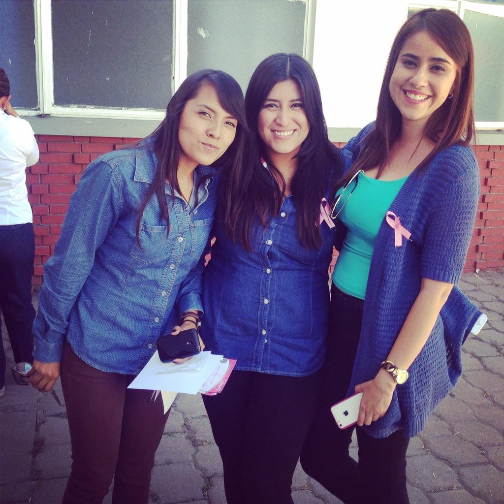 zarahmaldonado's tweet image. FELICIDADES CUMPLEAÑERAS!! #vamosalakermesse #uniformestyle gracias a Dios que nacieron bbs @TheEstefas @ThPaola