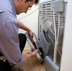 Easysercolombia's tweet photo. SERVICIOS DE PLOMERIA O ELÉCTRICO CON PERSONAL CALIFICADO, Y GARANTIZAMOS NUESTRO SERVICIO, CONTÁCTENOS 3910508 http://t.co/7h2x0XBSiX