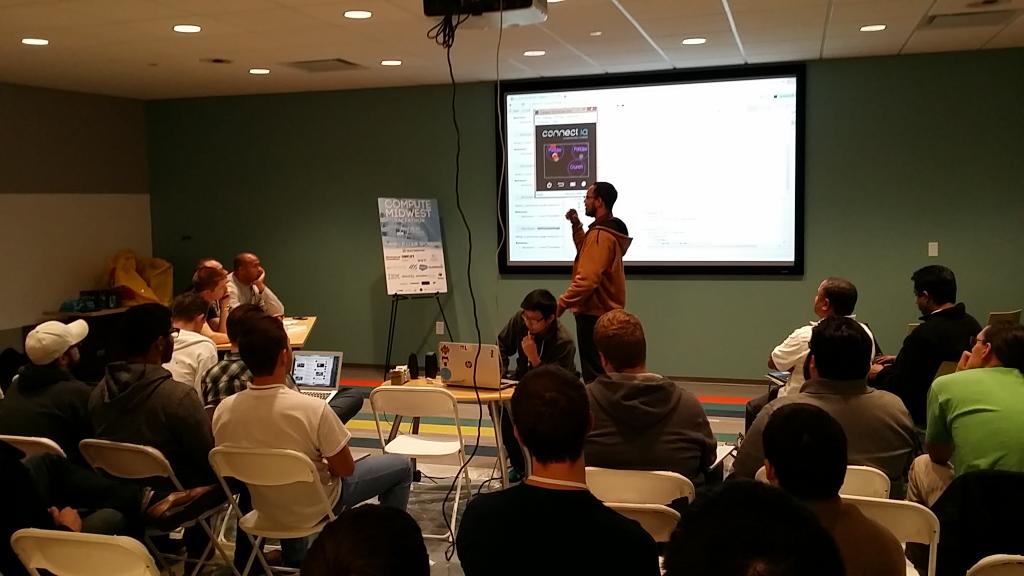 elyasali's tweet photo. #computemw Hackathon pitching begins! http://t.co/QQYL2m5iHE