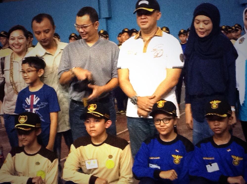 paskibralabsraw's tweet photo. Selamat kepada Dyvanka &amp; Budiman yang telah mjd peserta terbaik. Semoga bisa menjadi panutan &amp; motivasi! http://t.co/YHY7E2937s